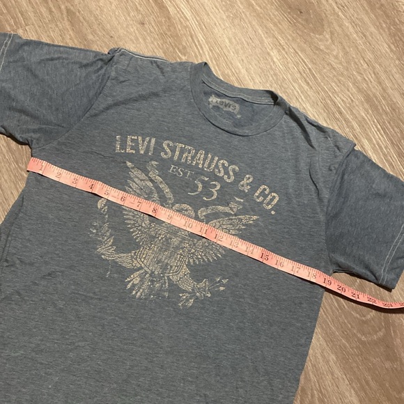 Levi's vintage Blue Graphic Men's Tee - Picture 4 of 5